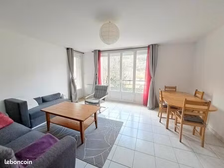 appartement 3 pièces 56 m²