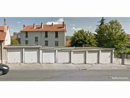 parking 14 m² saint etienne