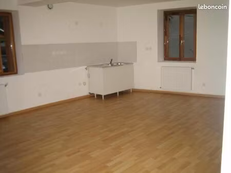 appartement 4 pièces 77 m²