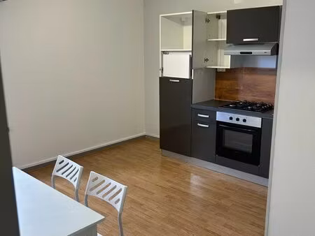 t1 gray avec ascenseur