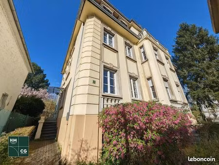 appartement 3 pièces 55 m²