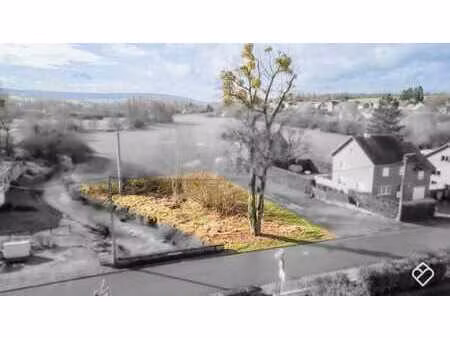 terrain de 5 ares 49 à signeulx