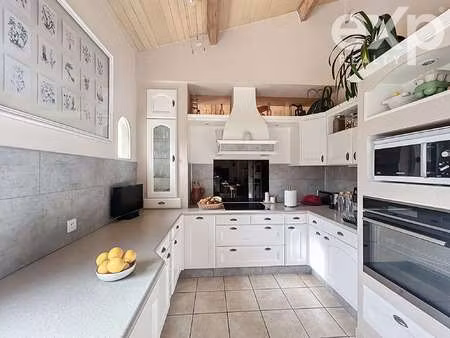 vente maison à cugand (85610) : à vendre / 177m² cugand