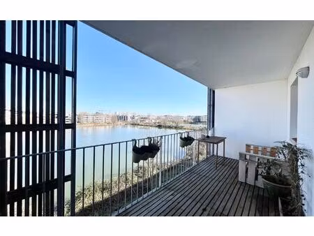 location appartement  64.55 m² t-3 à bruges  1 050 €