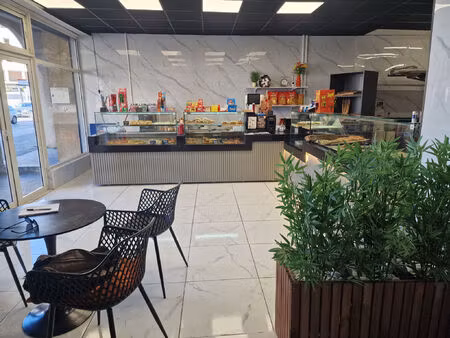 vente divers 98 m² vitrolles (13127)