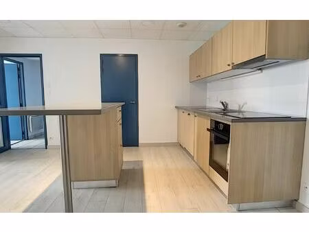 location appartement  91.53 m² t-3 à aurillac  656 €