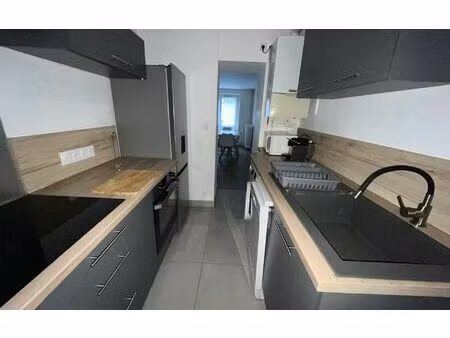 location appartement  m² t-2 à castres  485 €