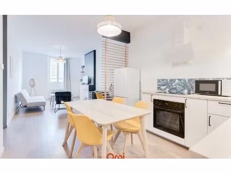 location appartement  m² t-3 à marseille 1  750 €