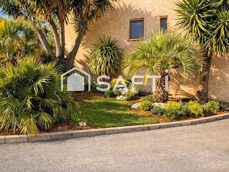 t3 avec terrasse le centre ville de folelli à pied