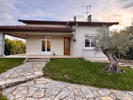 maison t4 restauré / grand jardin et sans vis à vis