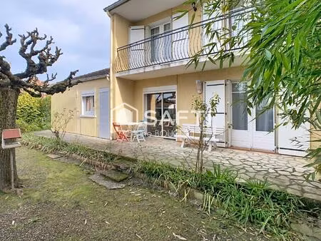 maison r+1 avec double garage et jardin