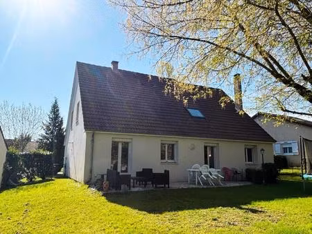 superbe maison familiale 157m2 sur une parcelle de 903m2