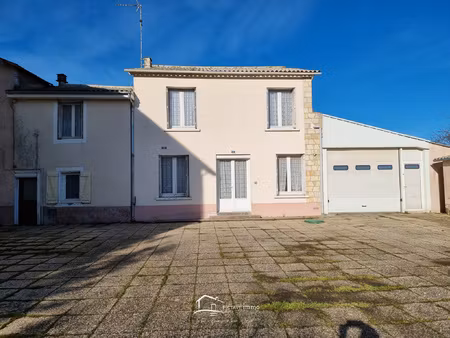 centre bourg de vasles 4 chambres