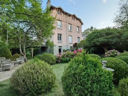 maison à vendre 8 pièces vittel (88) dont 4 appartements sur 1 095 m² de terrain