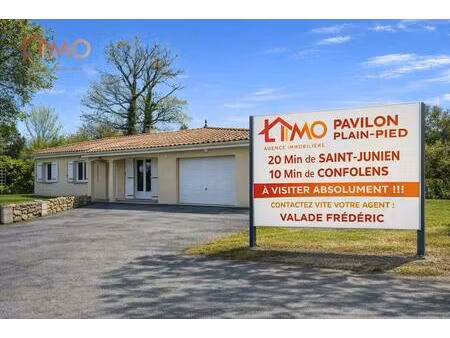 pavillon de plain-pied composé de 5 pièces 96 m² habitables sur un terrain de 1503 m²