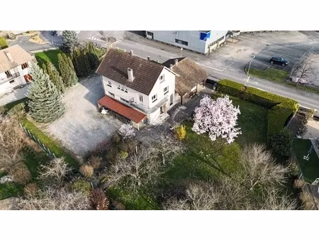 maison à vendre 8 pièces montmorot (39)