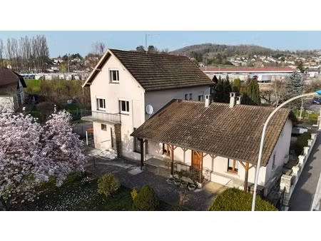 rare sur le secteur – maison familiale avec grand terrain aux portes de lons-le-saunier (3