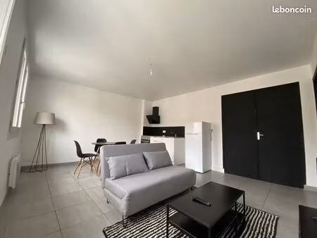 appartement t2 meublé refait à neuf