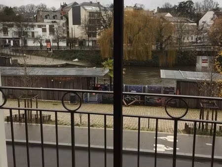 appartement 3 pieces - balcon et cave