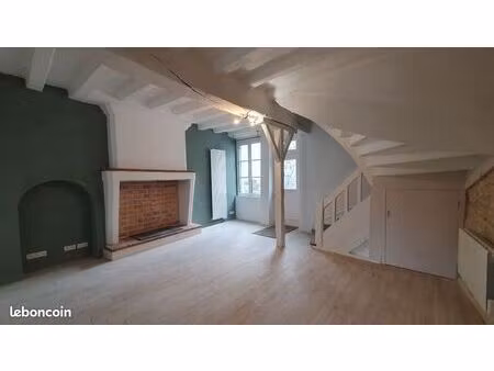 maison 83m2 st florent centre historique