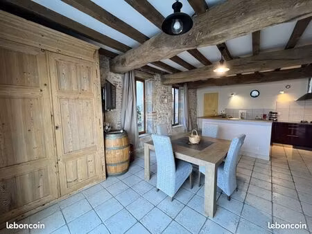 maison 5 pièces 157 m²