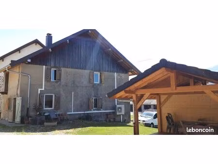 maison à louer à eteaux