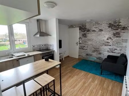 appartement type f2 meublé dans résidence calme