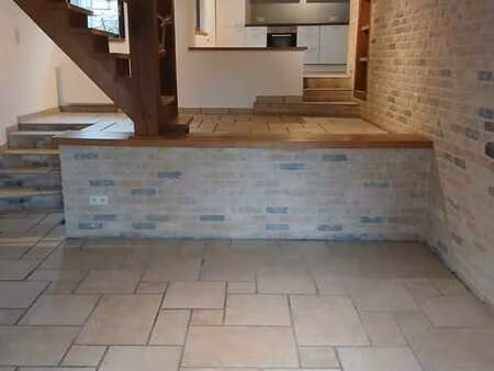 maison à louer à 5300 bonneville