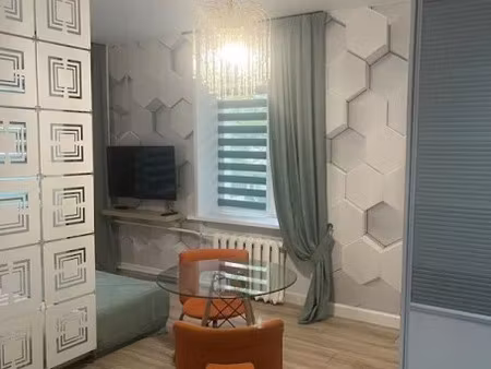 location meublée appartement 1 pièce 31 m² à paris 17ème (75017)  933 €