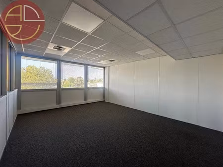 location locaux professionnels 203 m² à colomiers (31770)  2 538 €