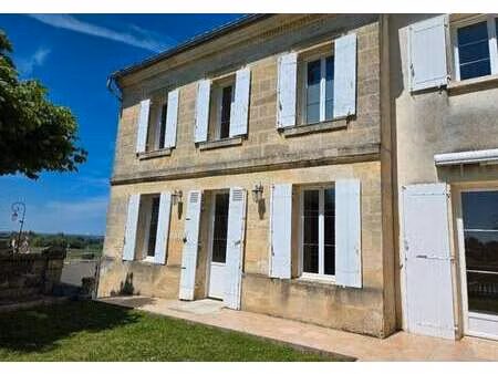 location maison à saint-christophe-des-bardes (33330) : à louer / 120m² saint-christophe-d
