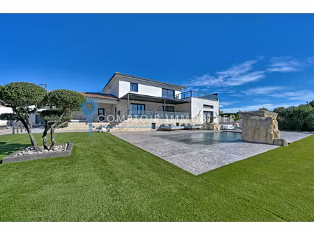 a vendre villa prestige - 340 m2 habitables sur 1403 m2 de
