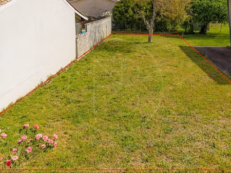 terrain à viabiliser beau potentiel  quartier mussonville