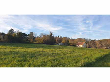 terrain constructible 1000 m2 à chancelade