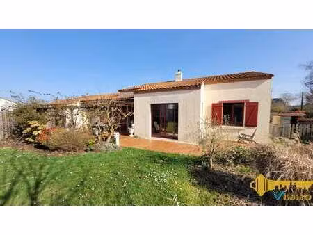 vente maison à haute-goulaine (44115) : à vendre / 119m² haute-goulaine