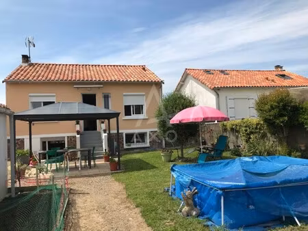 vente maison jard sur mer  100m² 3 pièces 285 000€ avec garage