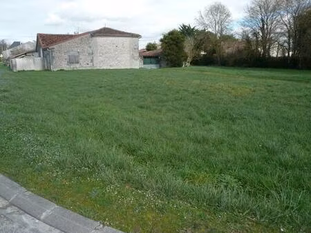 terrain constructible à vendre