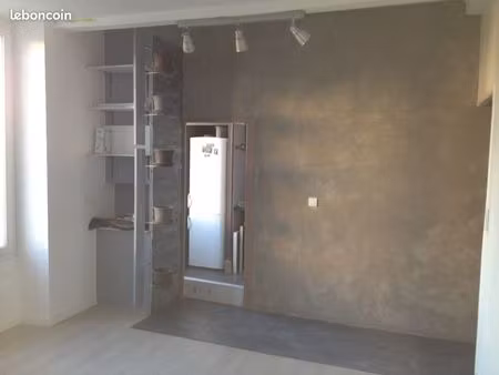 2 pièces - 40 m2 - marseille 13002 quartier de la joliette 2e arrondissement