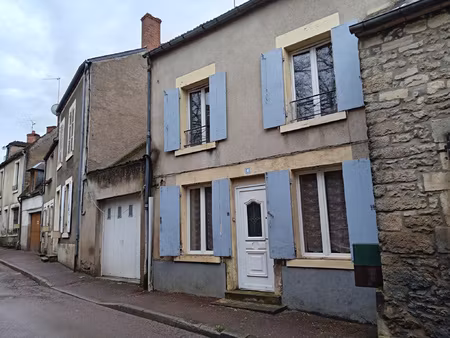 corbigny centre ville