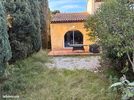 villa mitoyenne six-fours proche des plages