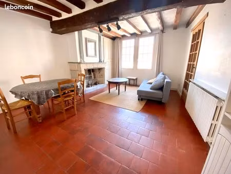 t2 cent ville avec garage