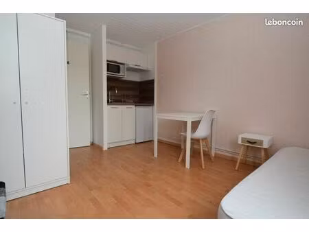 petit studio - jeune salarié / étudiant - les ponts de cé - sud angers