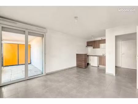 appartement 2 pièces 43 m²