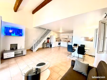 villa 4 pièces 83 m²
