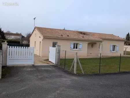 maison individuelle de 112 m2 à triac-lautrait