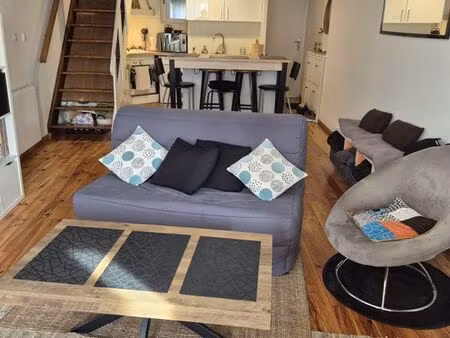 charmant t2 duplex au cœur du village de sassenage