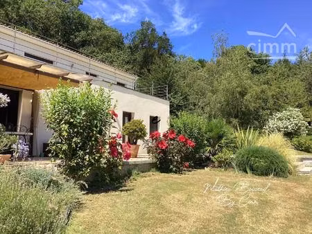 maison de standing de 214 m2 en perigord noir