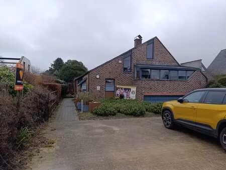 location - bureau pellenberg - 1 900 €/mois