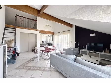 appartement t4 - 135m² - douvaine (74)