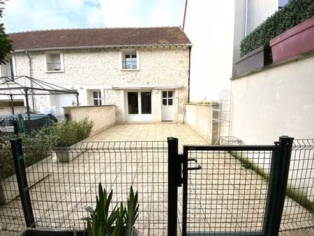 appartement t3 duplex 56 65 m² avec terrasse de 32 m² à bonnières-sur-seine